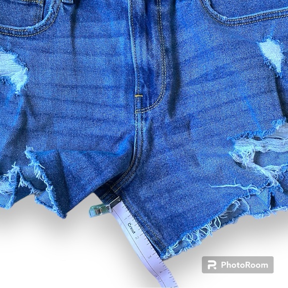 Hollister sunflower shorts size w28🌻 - Picture 4 of 5